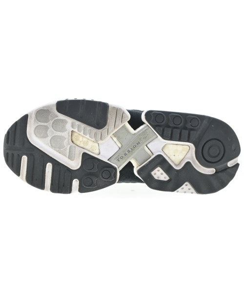 Y-3 รองเท้าผ้าใบ