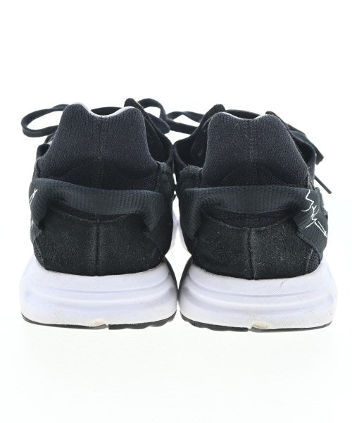 Y-3 รองเท้าผ้าใบ
