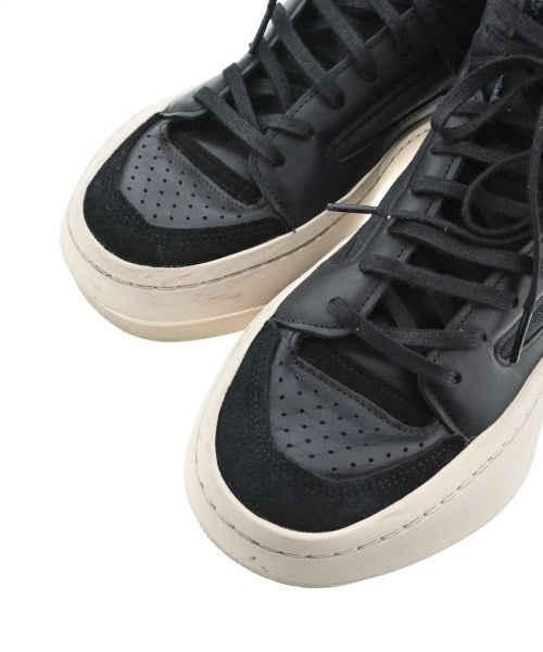 Y-3 รองเท้าผ้าใบ