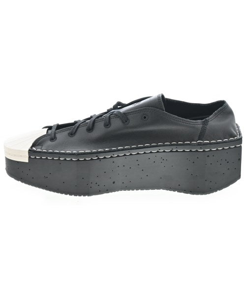 Y-3 รองเท้าผ้าใบ