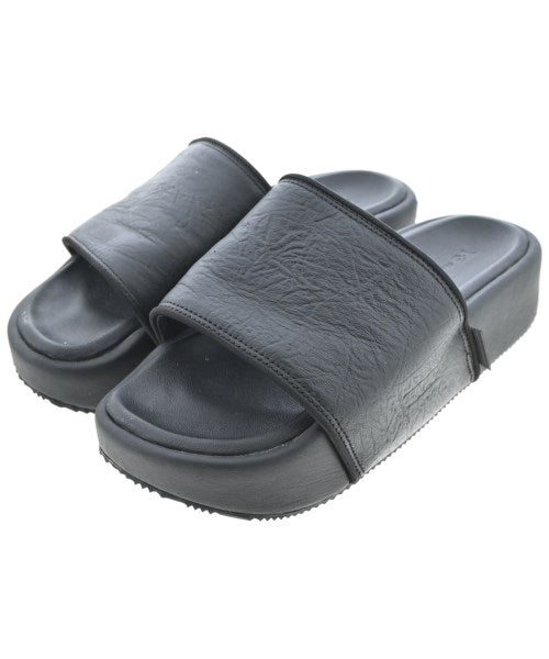 Y-3 รองเท้าแตะ