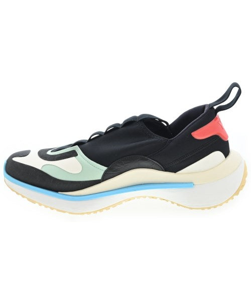 Y-3 รองเท้าผ้าใบ