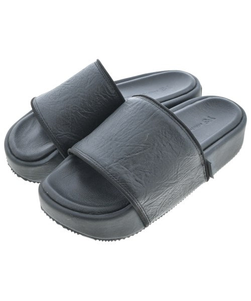 Y-3 รองเท้าแตะ