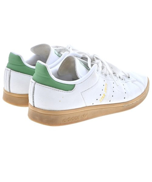 adidas รองเท้าผ้าใบ
