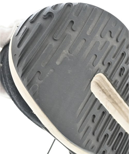 Y-3 รองเท้าผ้าใบ