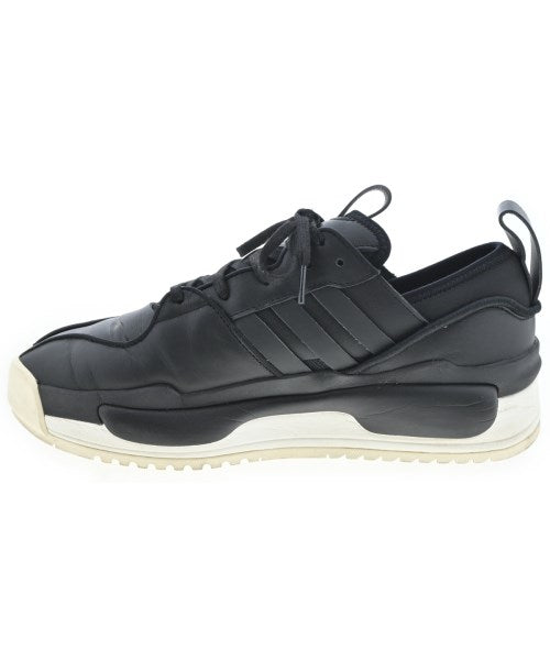 Y-3 รองเท้าผ้าใบ