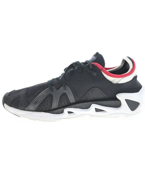 Y-3 รองเท้าผ้าใบ