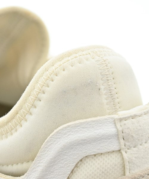 Y-3 รองเท้าผ้าใบ