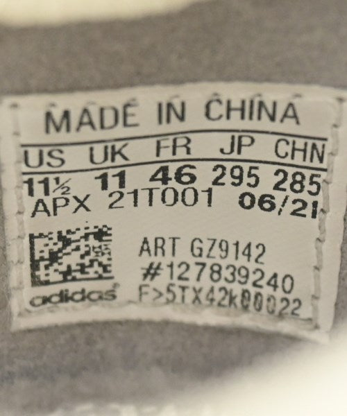 Y-3 รองเท้าผ้าใบ
