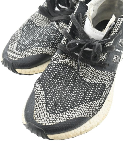 Y-3 รองเท้าผ้าใบ