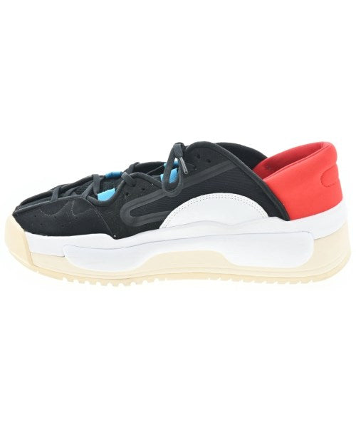 Y-3 รองเท้าผ้าใบ