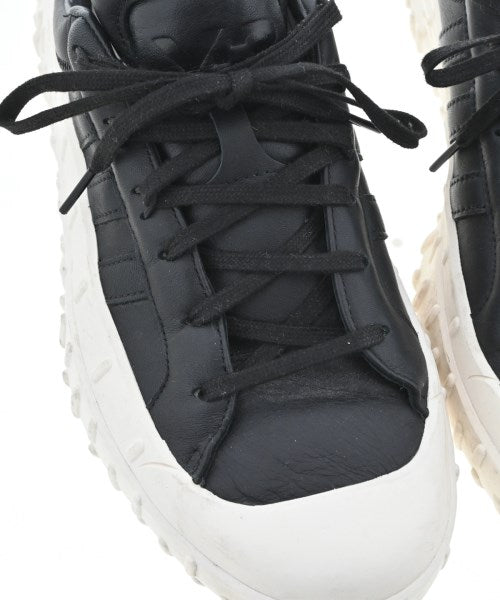 Y-3 รองเท้าผ้าใบ