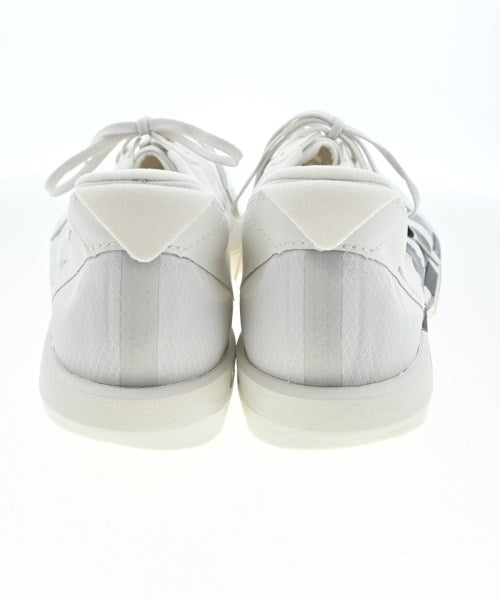 Y-3 รองเท้าผ้าใบ