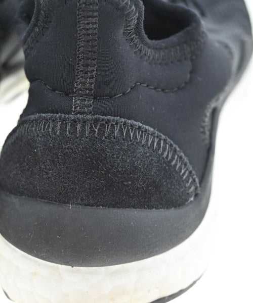 Y-3 รองเท้าผ้าใบ