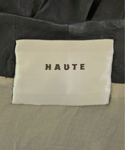 HAUTE ชุดเดรส