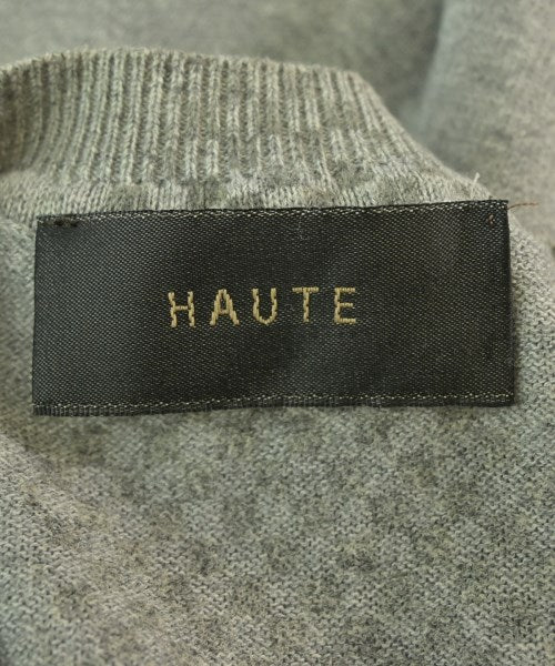 HAUTE เสื้อกันหนาว