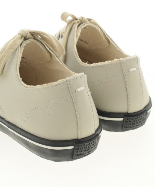 Maison Margiela รองเท้าผ้าใบ