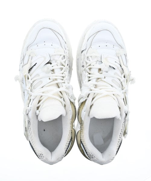 Maison Margiela รองเท้าผ้าใบ