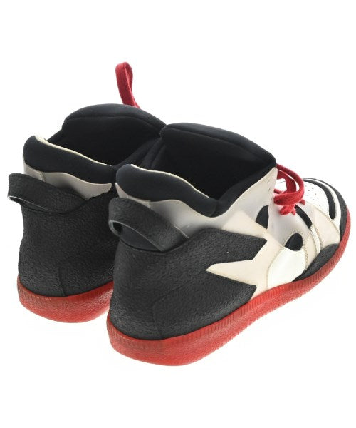 Maison Margiela รองเท้าผ้าใบ