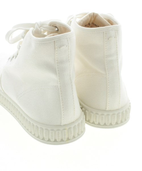Maison Margiela รองเท้าผ้าใบ