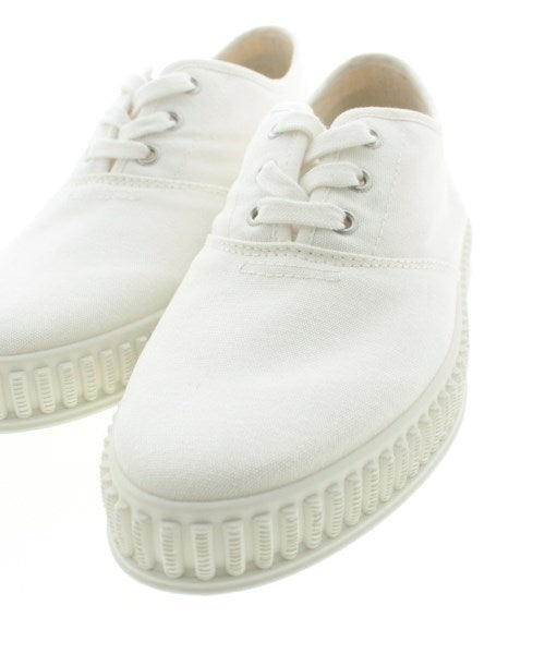 Maison Margiela รองเท้าผ้าใบ