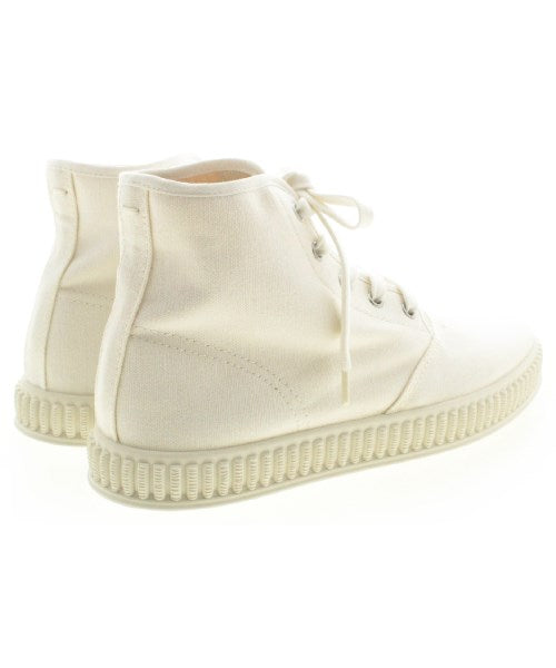 Maison Margiela รองเท้าผ้าใบ