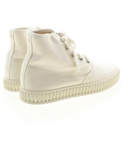 Maison Margiela รองเท้าผ้าใบ