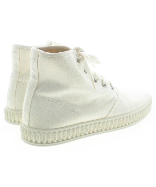 Maison Margiela รองเท้าผ้าใบ