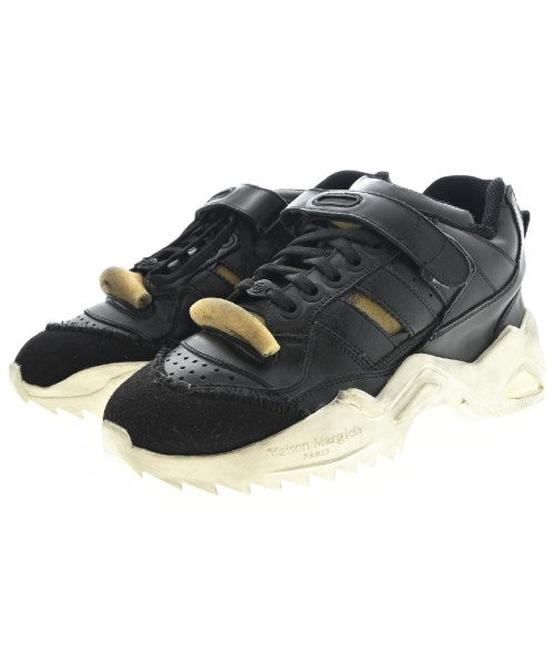 Maison Margiela รองเท้าผ้าใบ