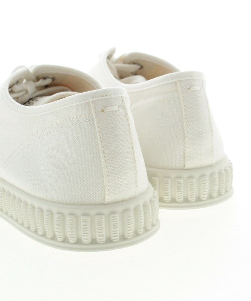Maison Margiela รองเท้าผ้าใบ