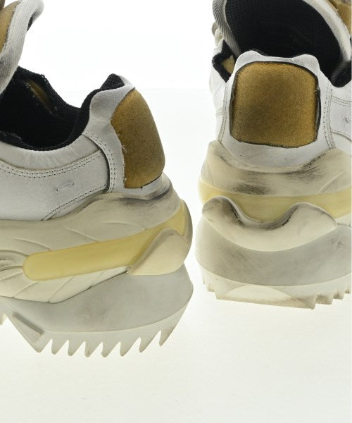 Maison Margiela รองเท้าผ้าใบ