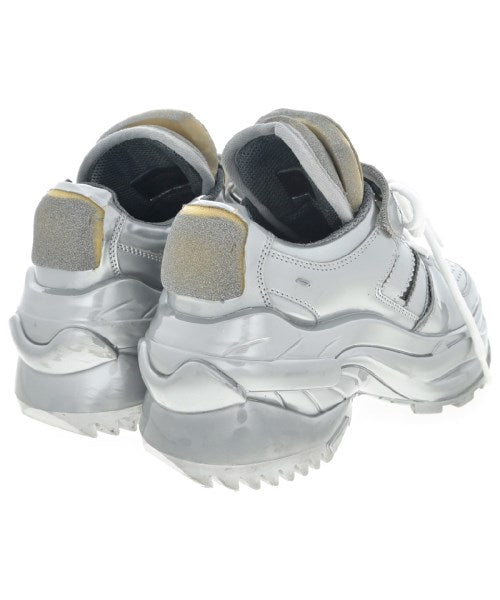 Maison Margiela รองเท้าผ้าใบ