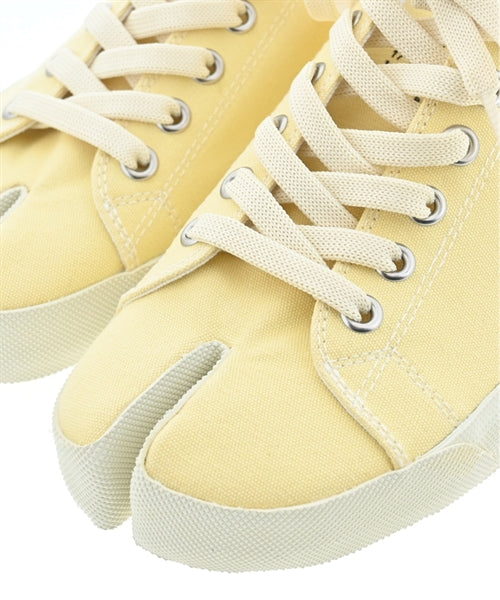 Maison Margiela รองเท้าผ้าใบ