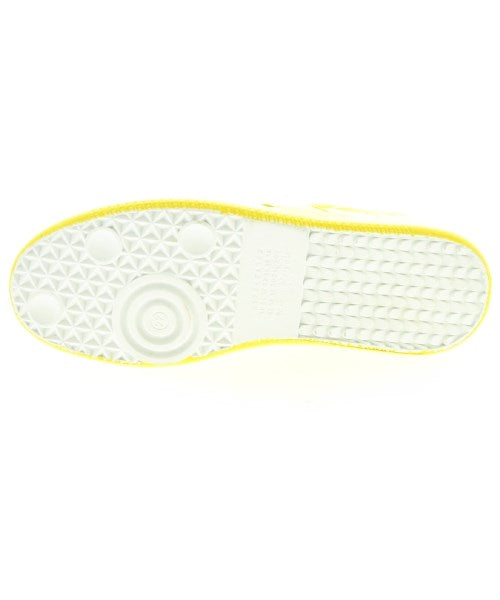 Maison Margiela รองเท้าผ้าใบ