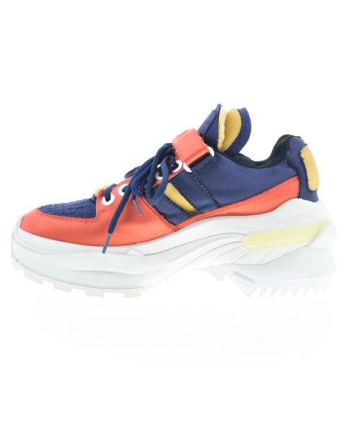 Maison Margiela รองเท้าผ้าใบ