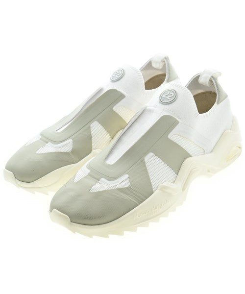 Maison Margiela รองเท้าผ้าใบ