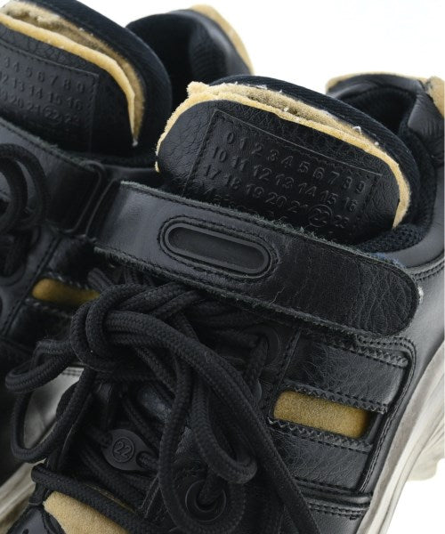 Maison Margiela รองเท้าผ้าใบ