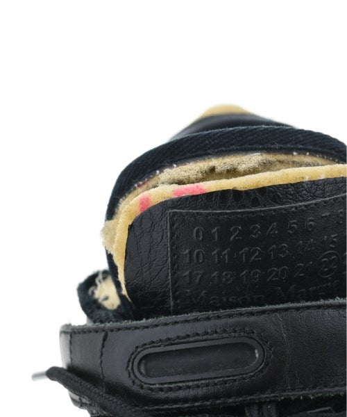 Maison Margiela รองเท้าผ้าใบ
