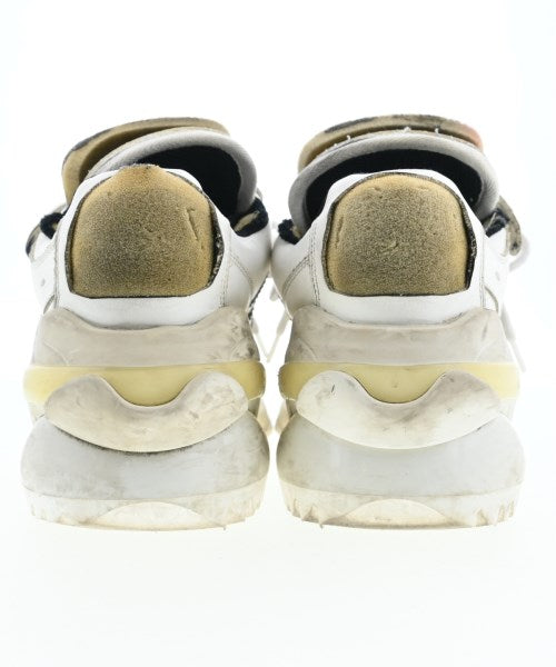 Maison Margiela รองเท้าผ้าใบ