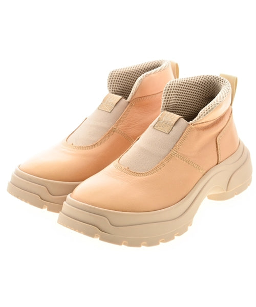 Maison Margiela รองเท้าผ้าใบ