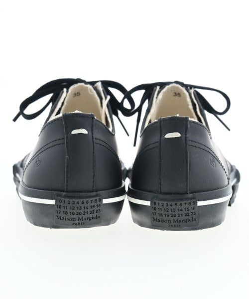 Maison Margiela รองเท้าผ้าใบ