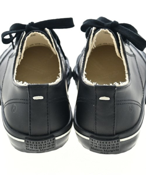 Maison Margiela รองเท้าผ้าใบ