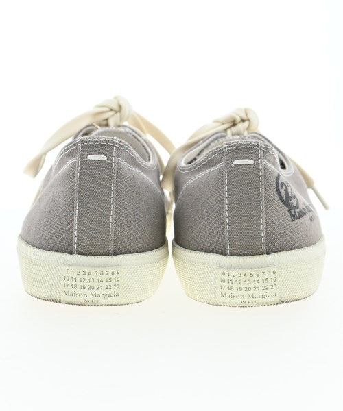 Maison Margiela รองเท้าผ้าใบ