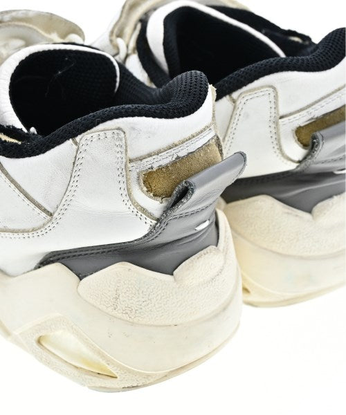 Maison Margiela รองเท้าผ้าใบ