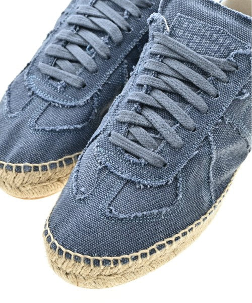 Maison Margiela รองเท้าผ้าใบ