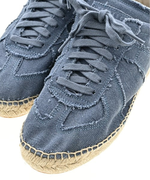 Maison Margiela รองเท้าผ้าใบ
