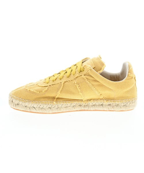 Maison Margiela รองเท้าผ้าใบ
