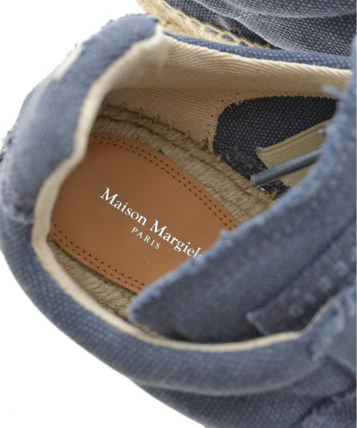 Maison Margiela รองเท้าผ้าใบ