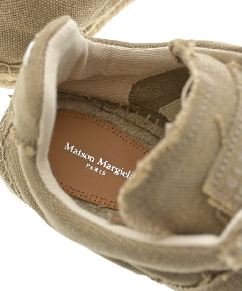 Maison Margiela รองเท้าผ้าใบ