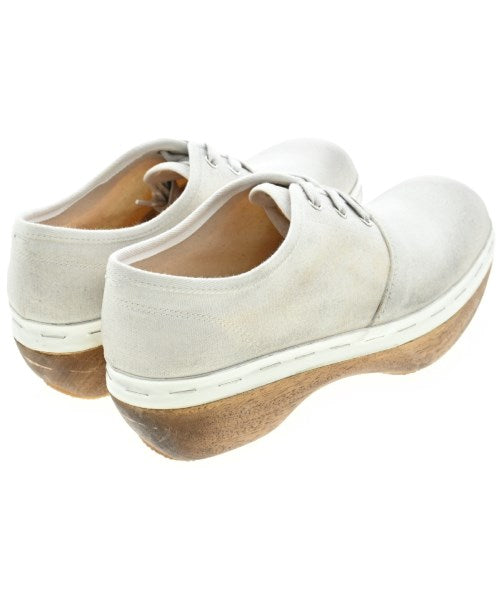 Maison Margiela รองเท้าผ้าใบ